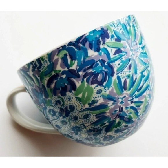Lilly Pulitzer • Blue White Gold Metallic Mug - Picture 1 of 4